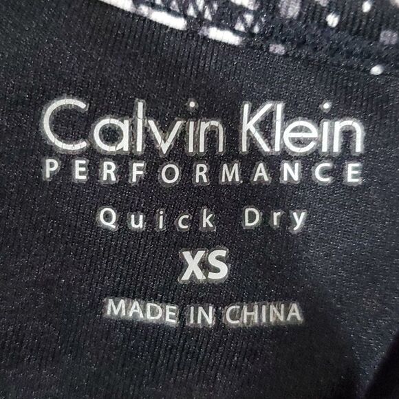 Calvin Klein performance quick dry sports bra - Picture 6 of 7